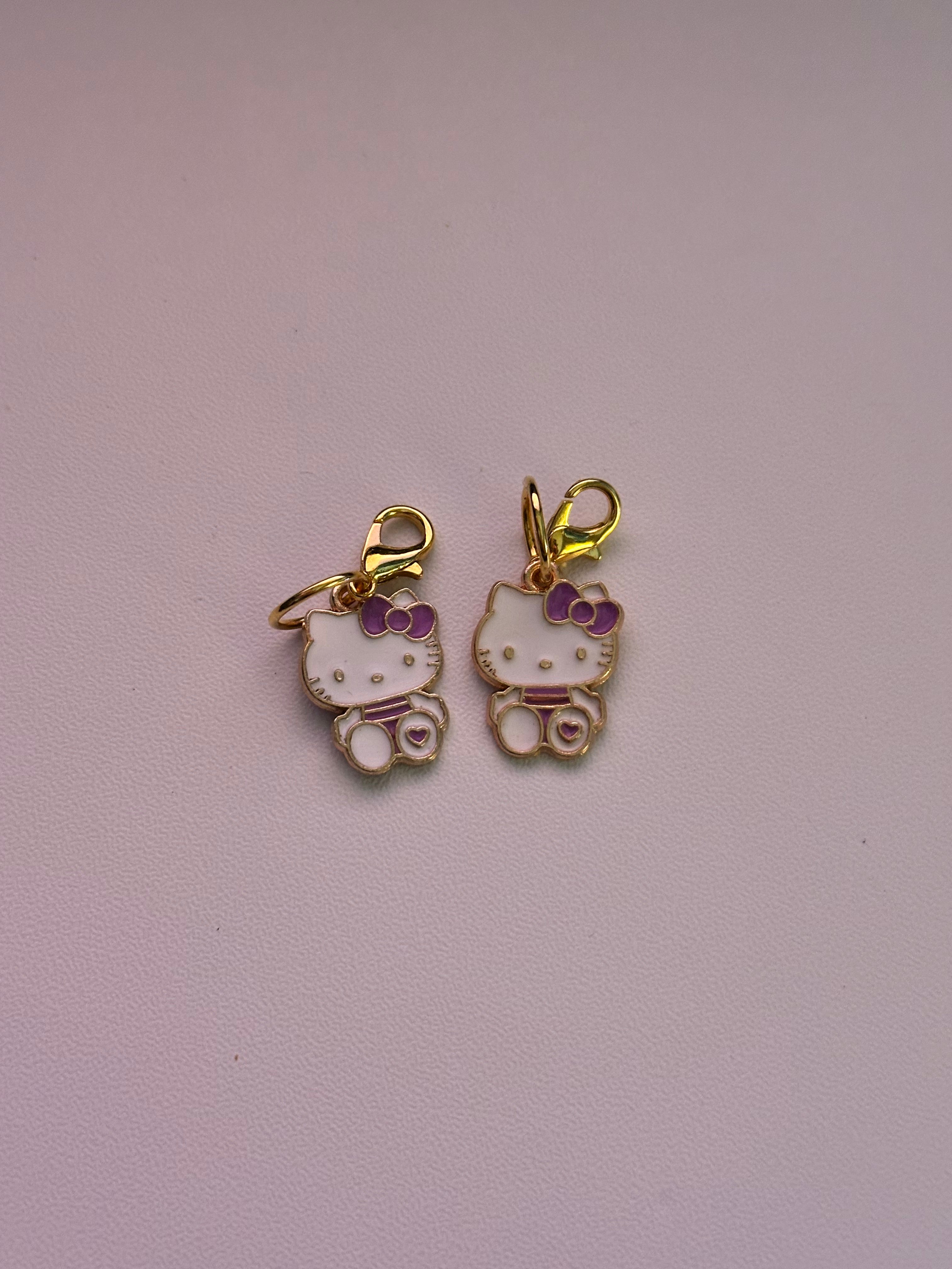Hello Kitty Heart Stitch Marker
