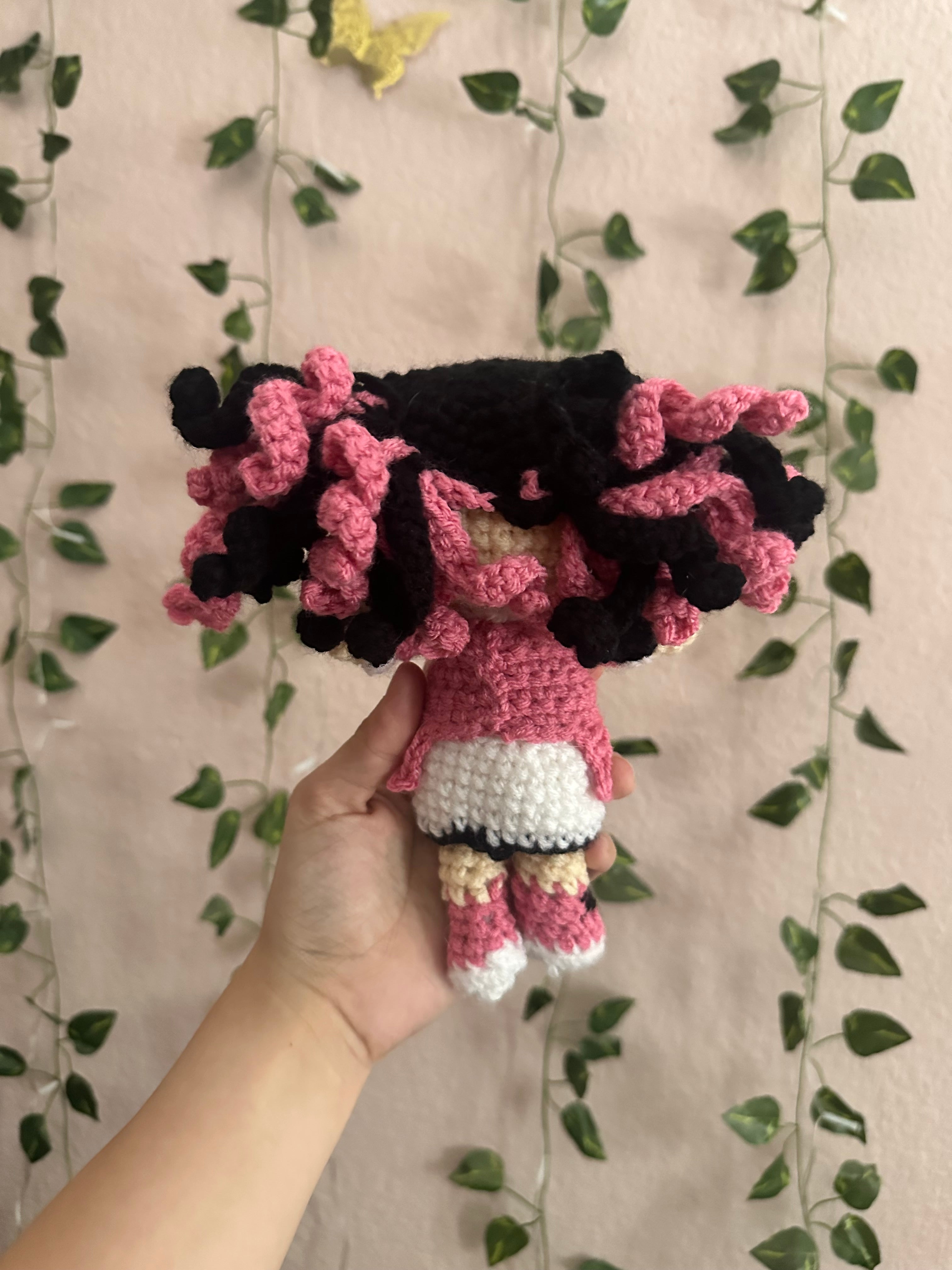 Draculaura Crochet Doll